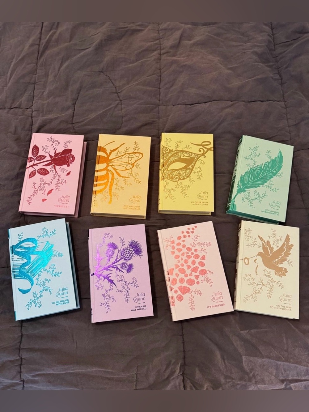 Julia Quinn Bridgerton Illumicrate Hardcover Set